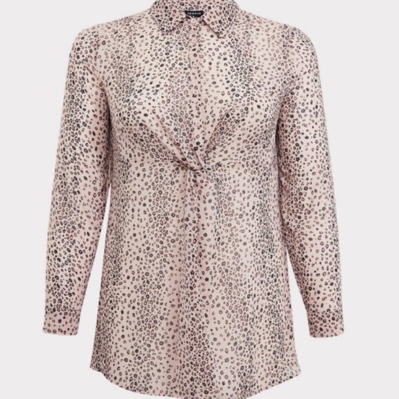 TORRID Plus Size Chiffon Twist Front Tunic Shirt - Size 0/1 - Picture 3 of 13